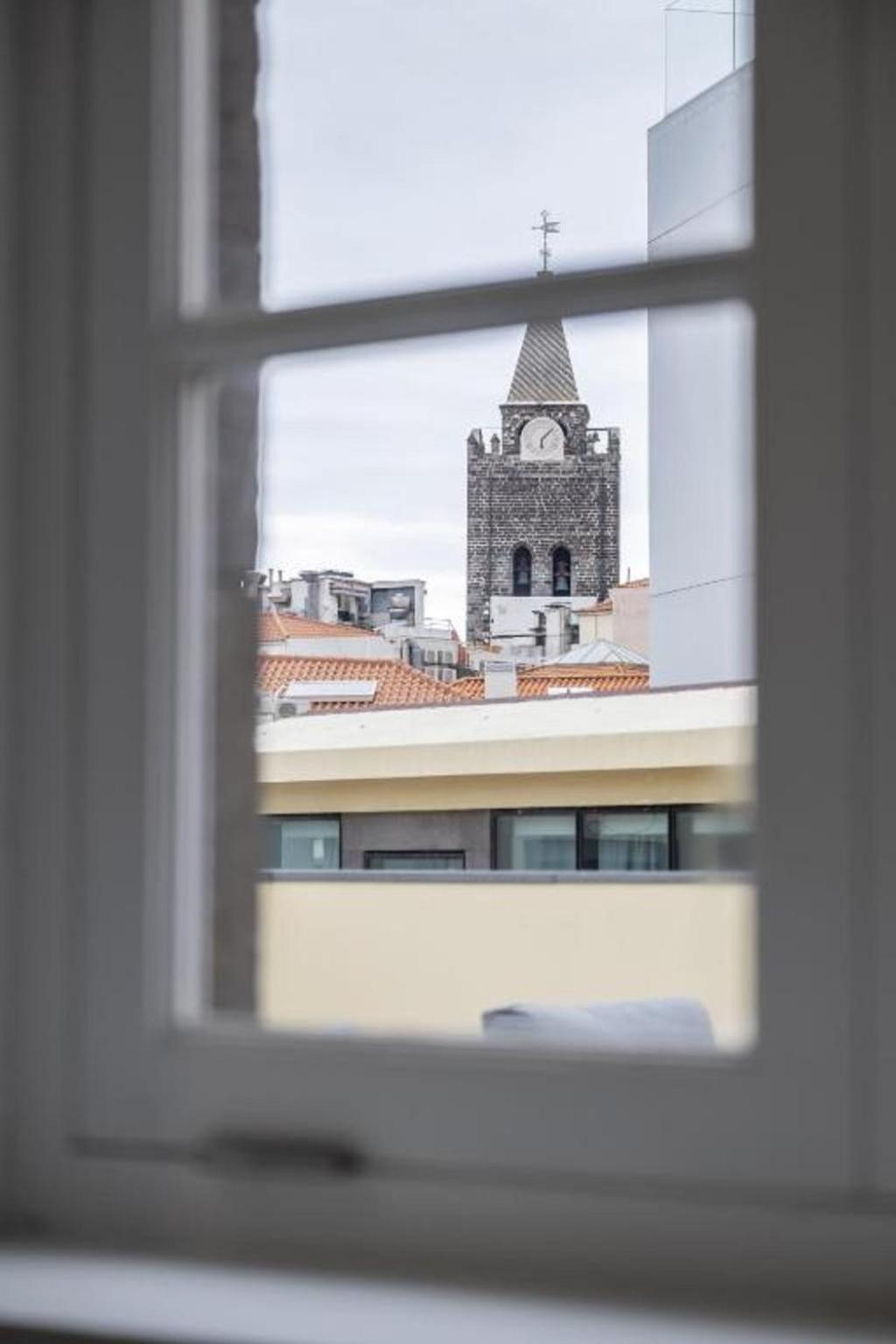 Studios Funchal Екстериор снимка