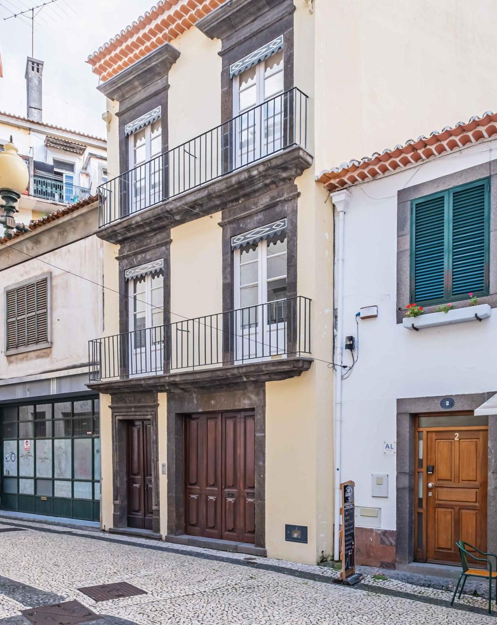 Studios Funchal Екстериор снимка