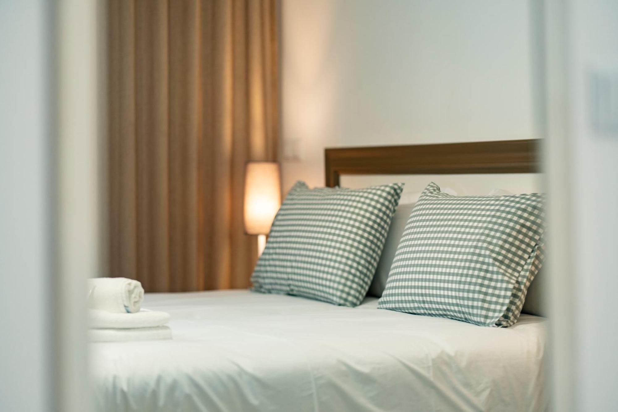 Studios Funchal Екстериор снимка