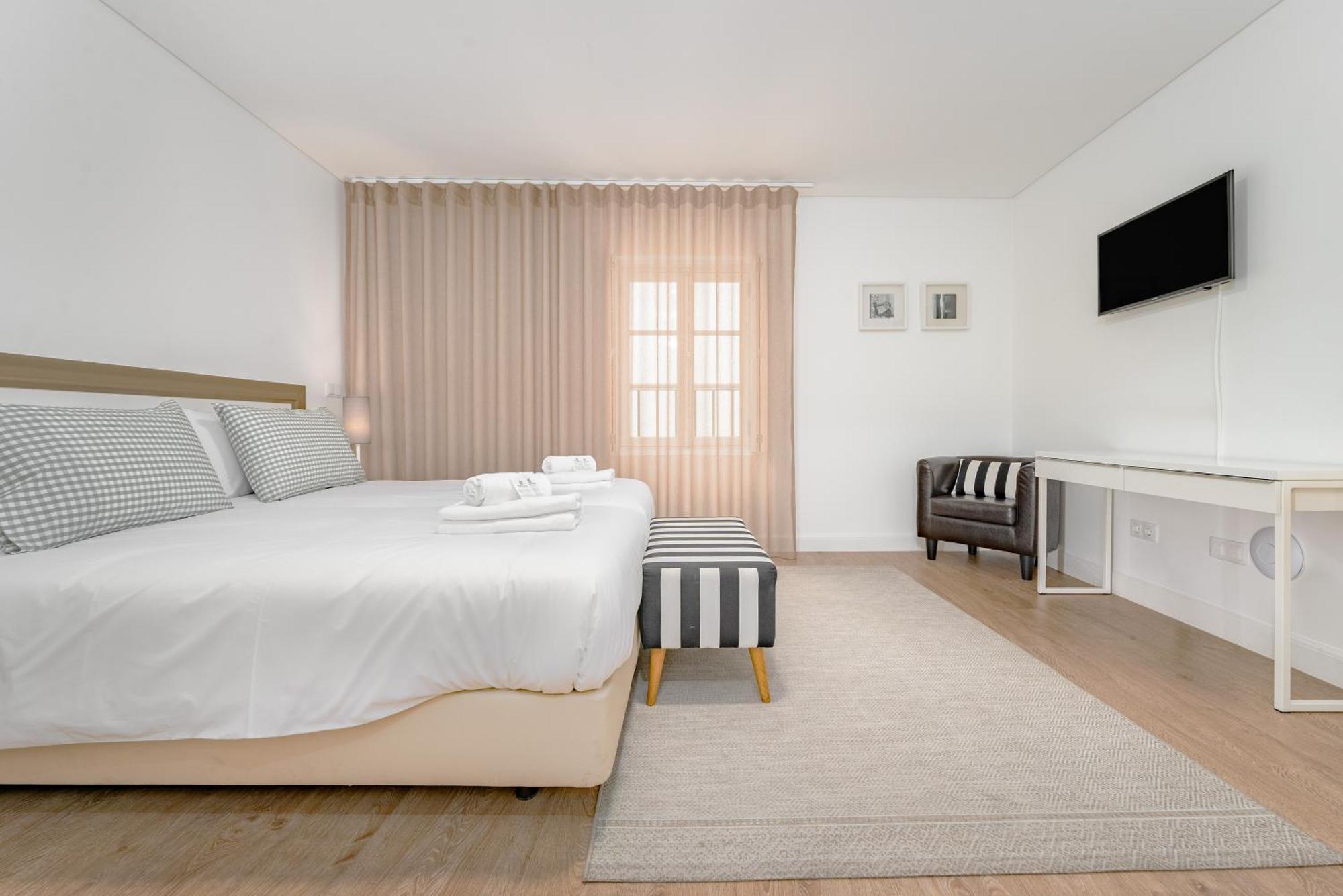Studios Funchal Екстериор снимка