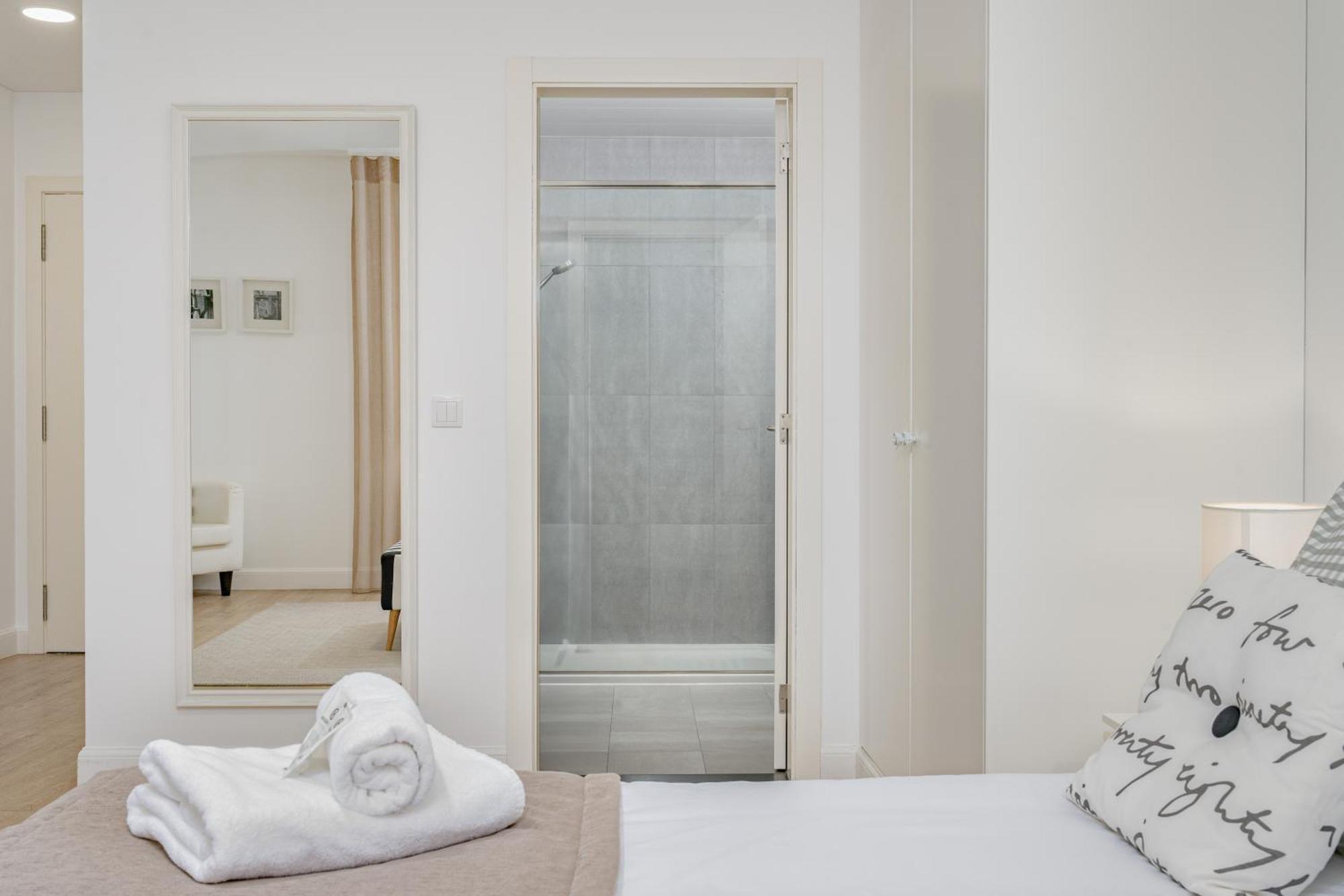 Studios Funchal Екстериор снимка